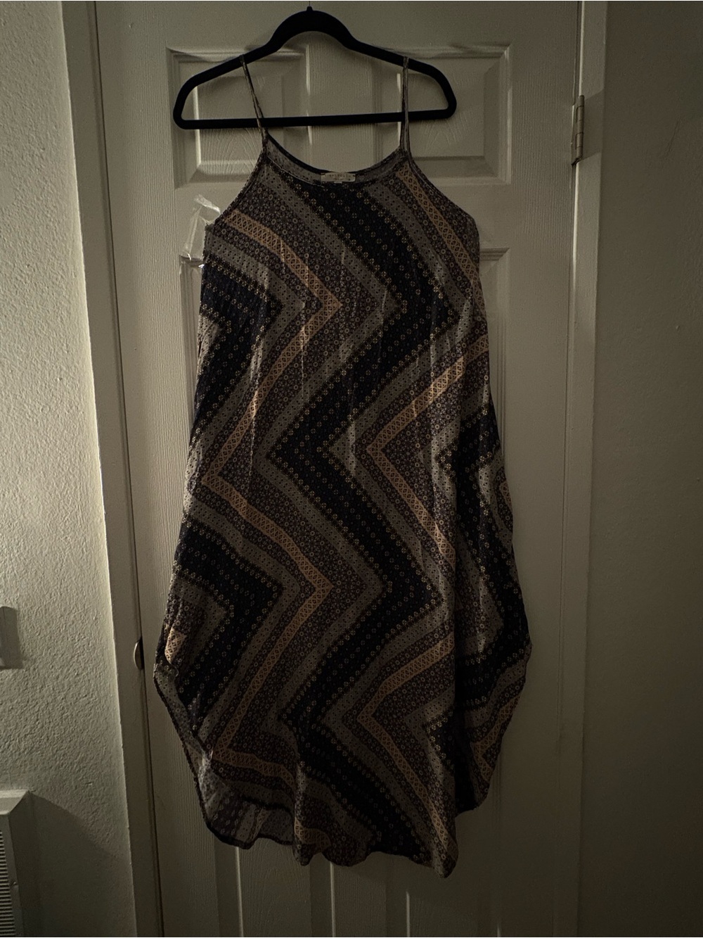 Final Touch Strapless Chevron-Style Midi Dress in Black and Tan